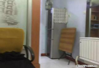 东苑小区 1室1厅1卫 热水器 冰箱 - 阜新28生活网 fx.28life.net