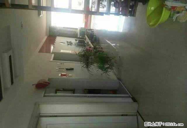 阜蒙县智发六楼800一月太阳能沙发茶几床等押一付三 - 房屋出租 - 房屋租售 - 阜新分类信息 - 阜新28生活网 fx.28life.net